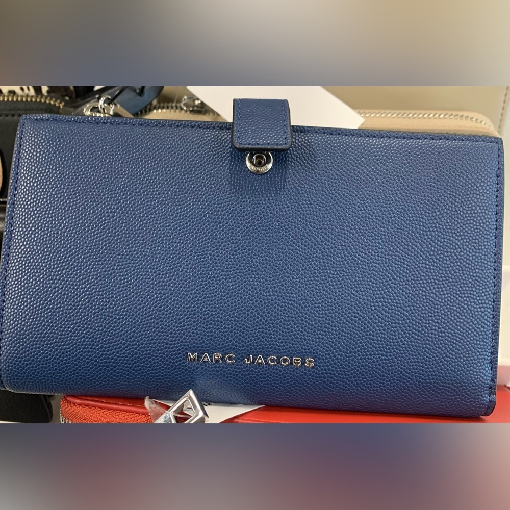 Wallet - Picture 3 of 3